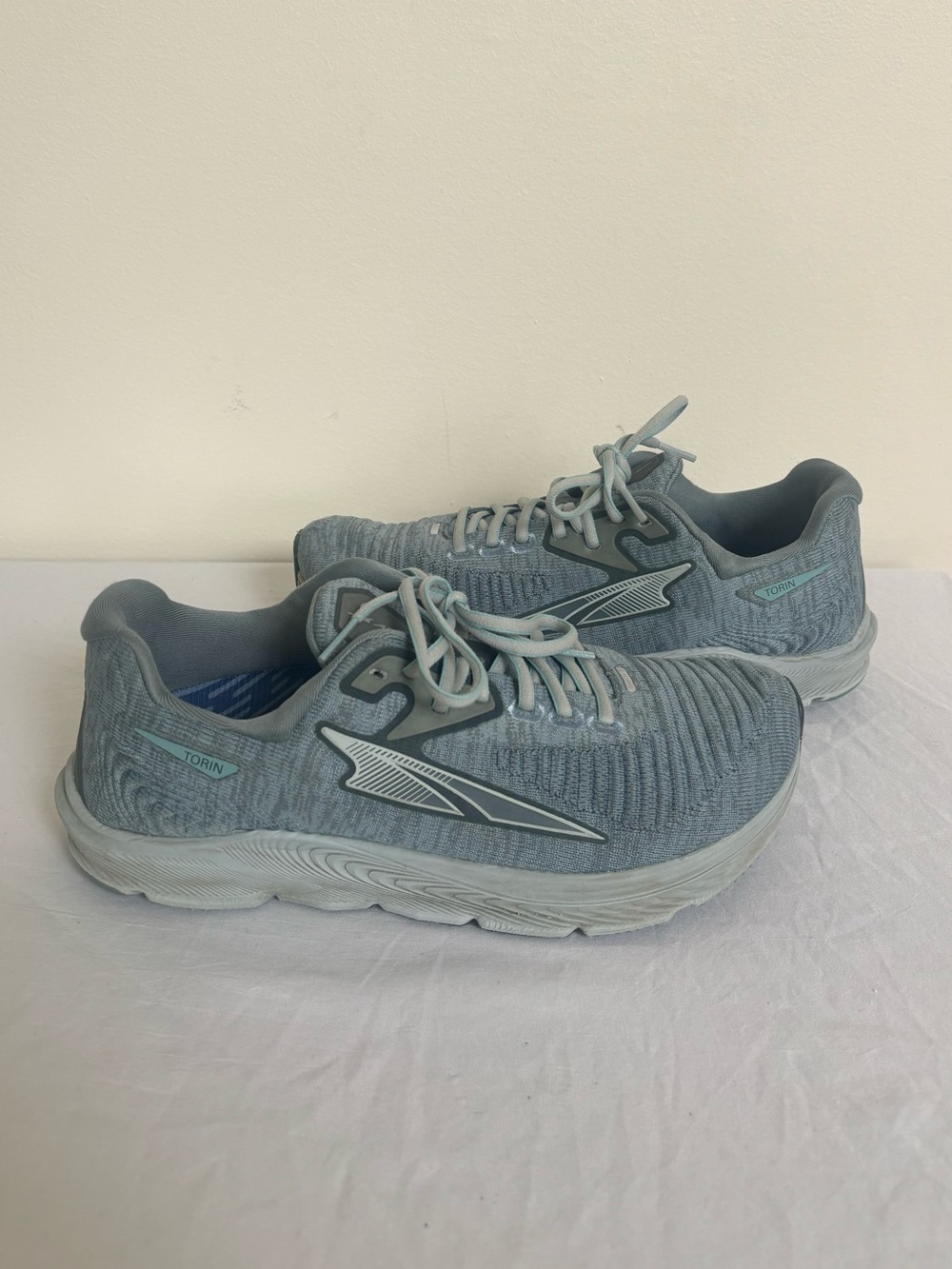 Altra Torin 5 Sneakers Womens size 8 Eu 39 Blue Shoes
